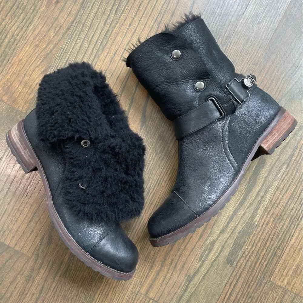 Matt Bernson Women's Tundra Black Suede Sheepskin Lined Winter Boots - Picture 6 of 15